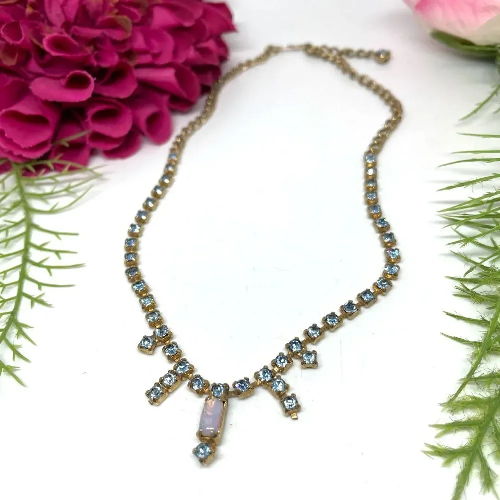 VINTAGE⚜️Gorgeous Aqua Crystal Linked Opal Gem Necklace